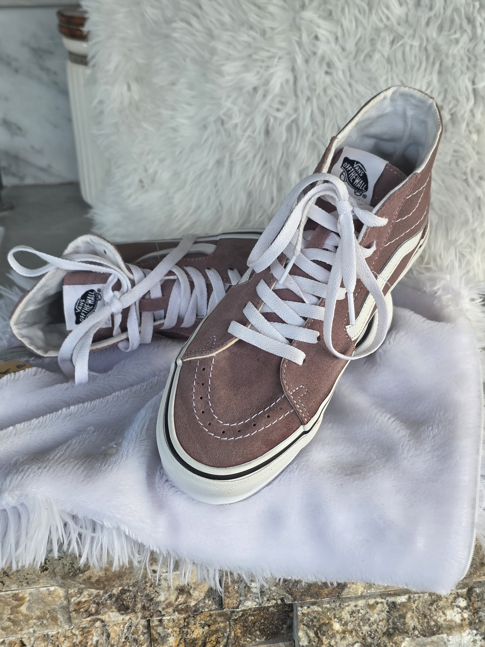 Vans Sk8-Hi Suede High-Top Sneakers in Mauve